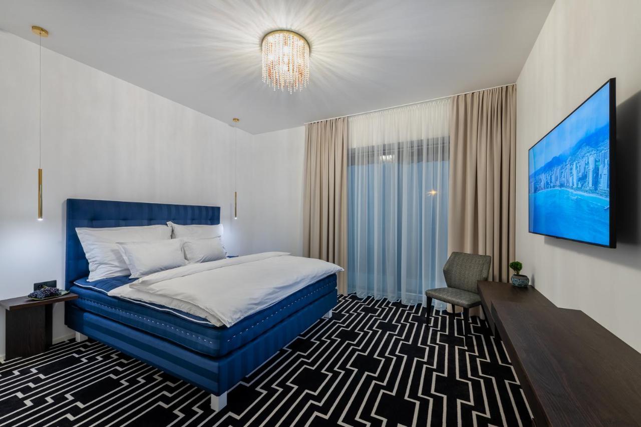 Hotel Zemplen มิคาโลเท ภายนอก รูปภาพ