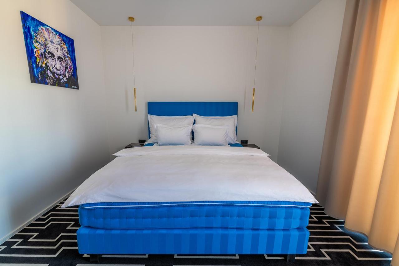 Hotel Zemplen มิคาโลเท ภายนอก รูปภาพ
