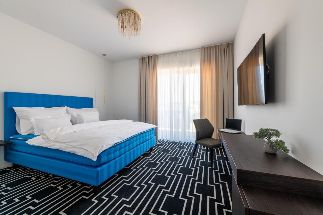 Hotel Zemplen มิคาโลเท ภายนอก รูปภาพ